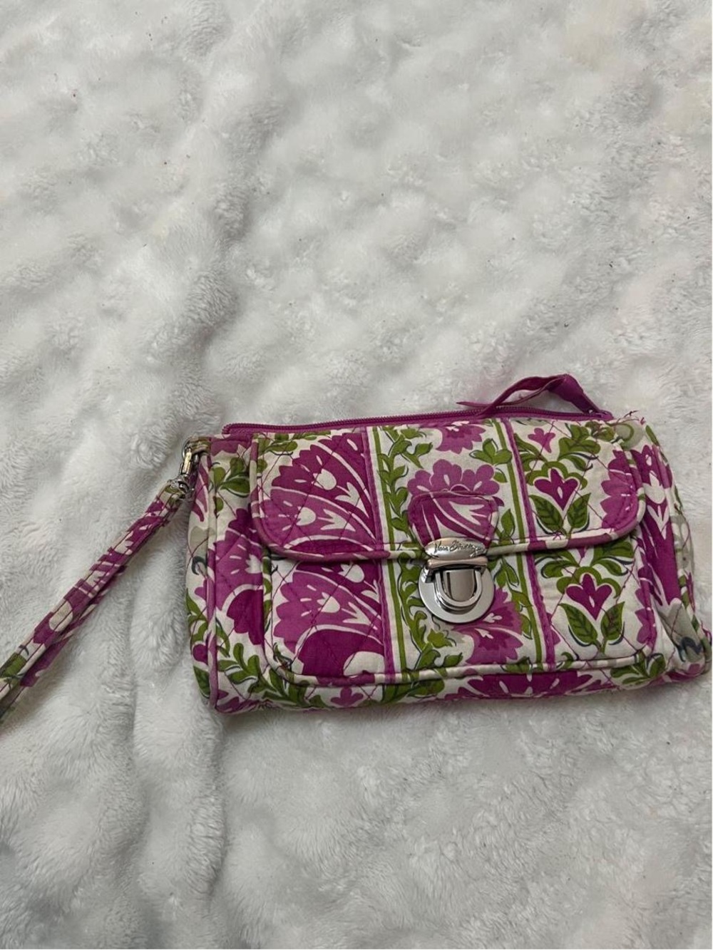 vera bradley pink and green wristlet